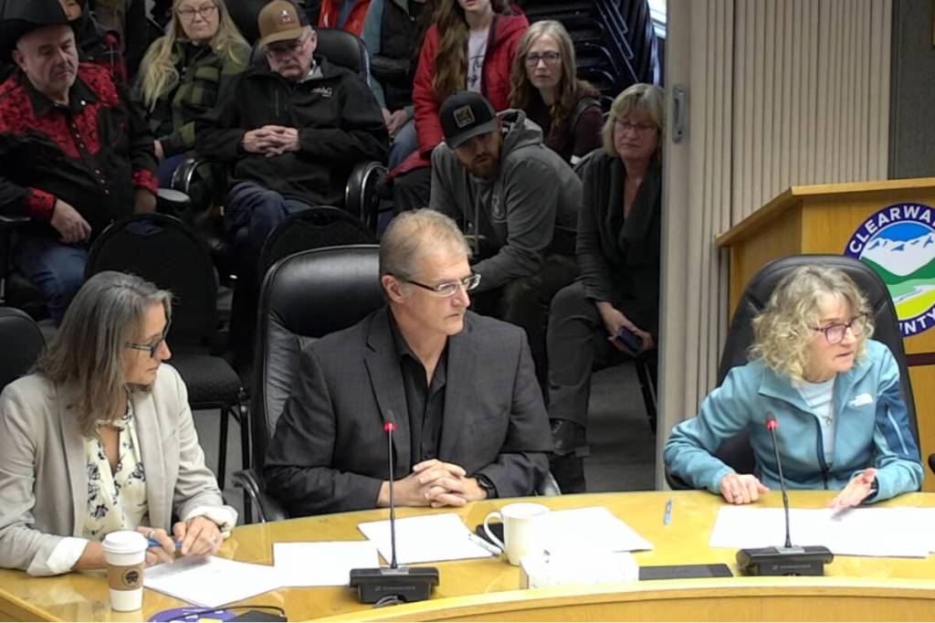 Business leaders pitch tourism to Clearwater County council